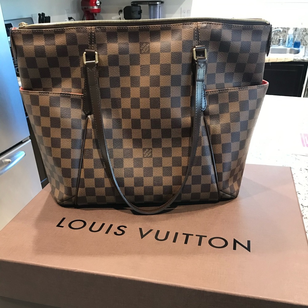Louis Vuitton Totally MM